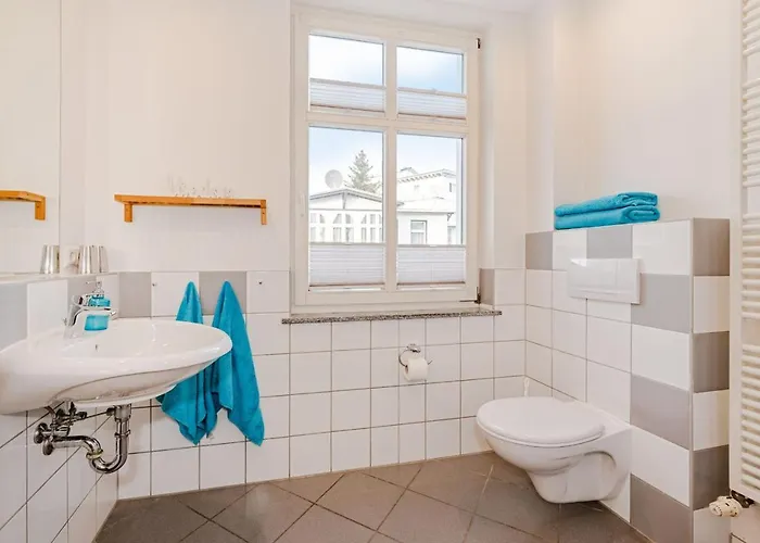 아파트 Alt Ahlbeck 03 제바트헤링스도르프